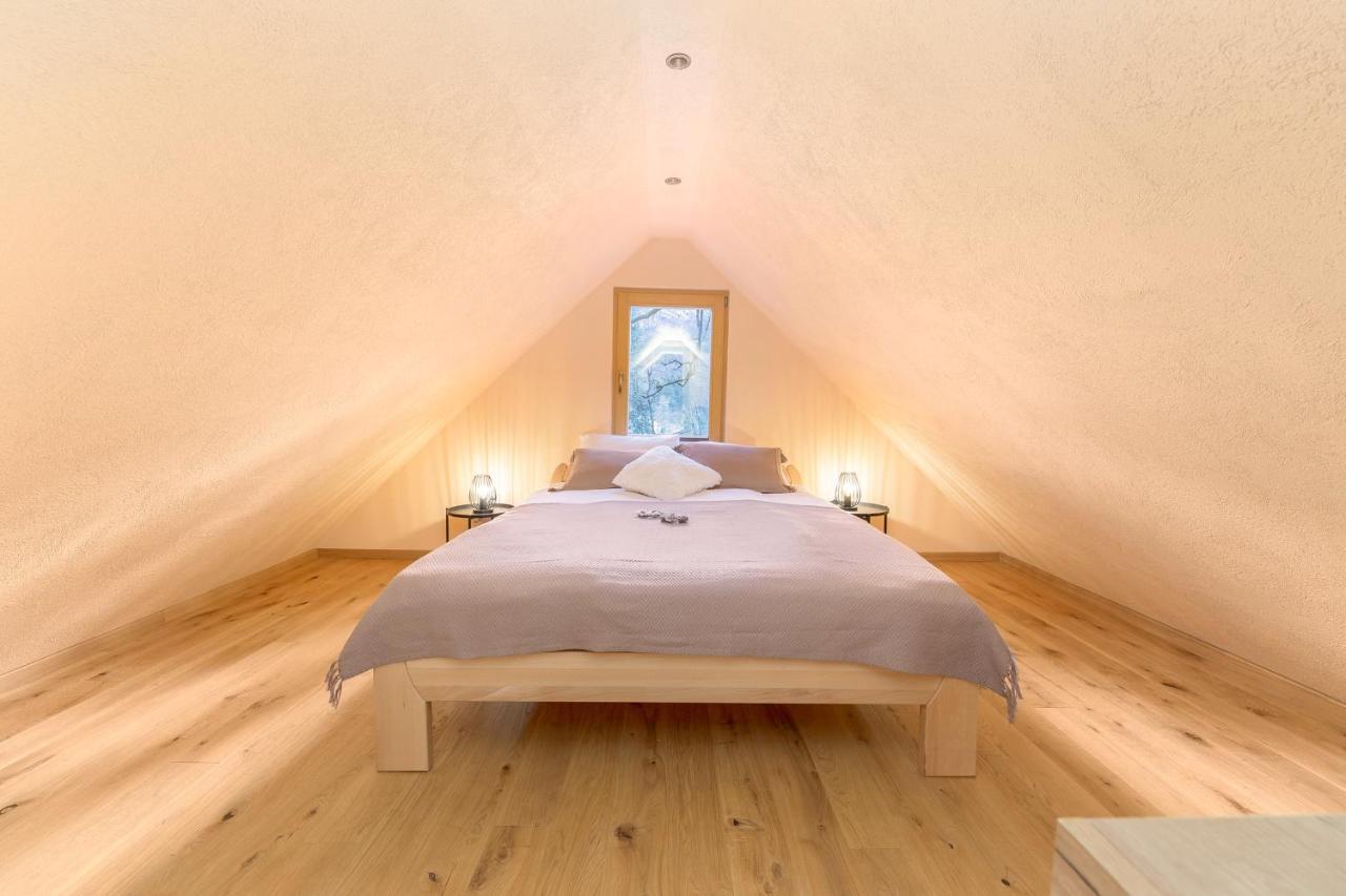 Bohinj Cottage Pr' Maricki - House In Nature With Hot Tub & Sauna Zewnętrze zdjęcie